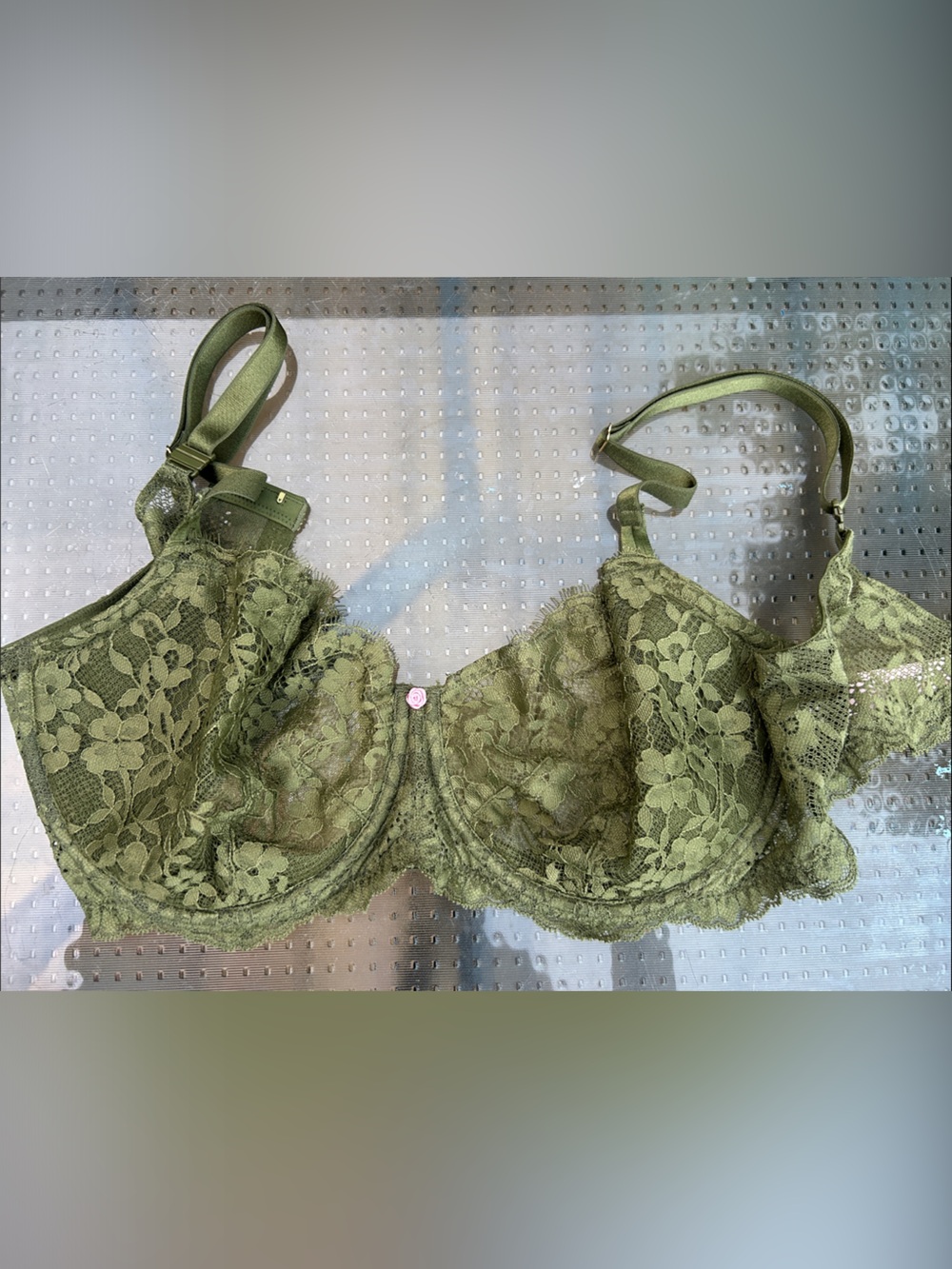 Victoria's Secret Olive Lace Underwire Bra